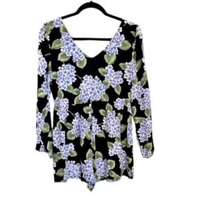 MinkPink Women’s Long Sleeve V-Neck Black w/ Purple Floral Romper Size S GUC
